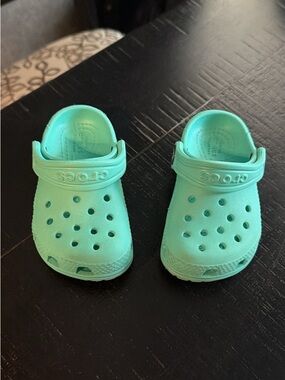 CROCS Kids Clog Sandals in Mint Teal